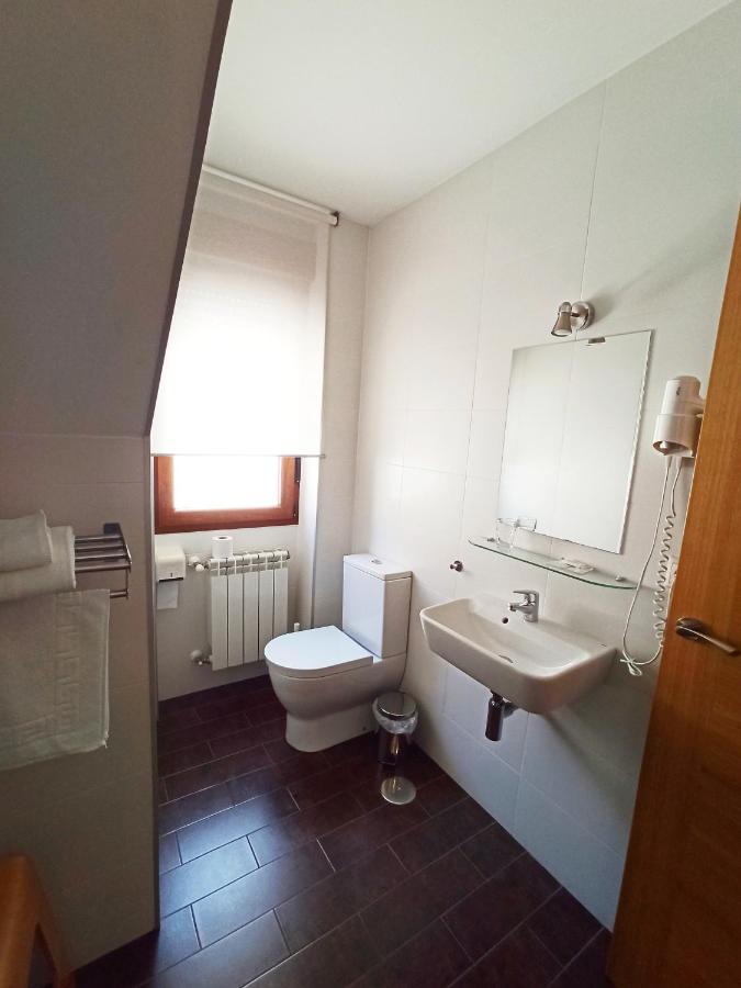 Hotel Dabeleira Луарка Екстериор снимка