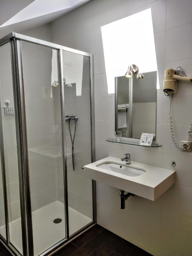 Hotel Dabeleira Луарка Екстериор снимка
