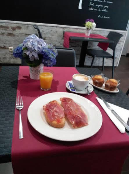 Hotel Dabeleira Луарка Екстериор снимка