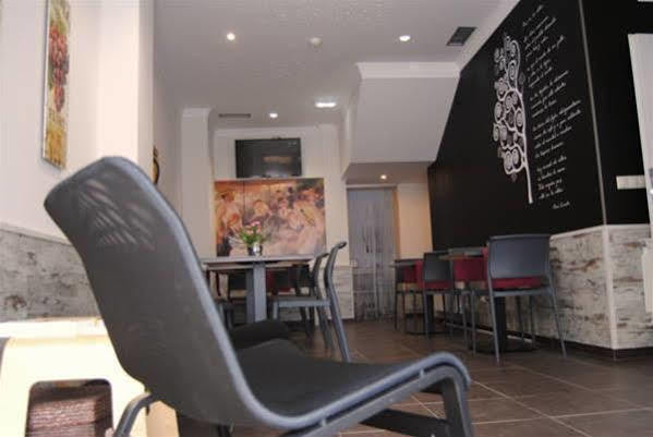 Hotel Dabeleira Луарка Екстериор снимка
